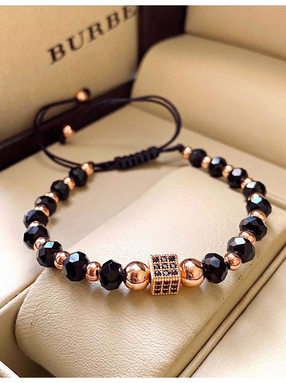 Bratara dama model deosebit cu margele negre si patrat cu pietricele negre