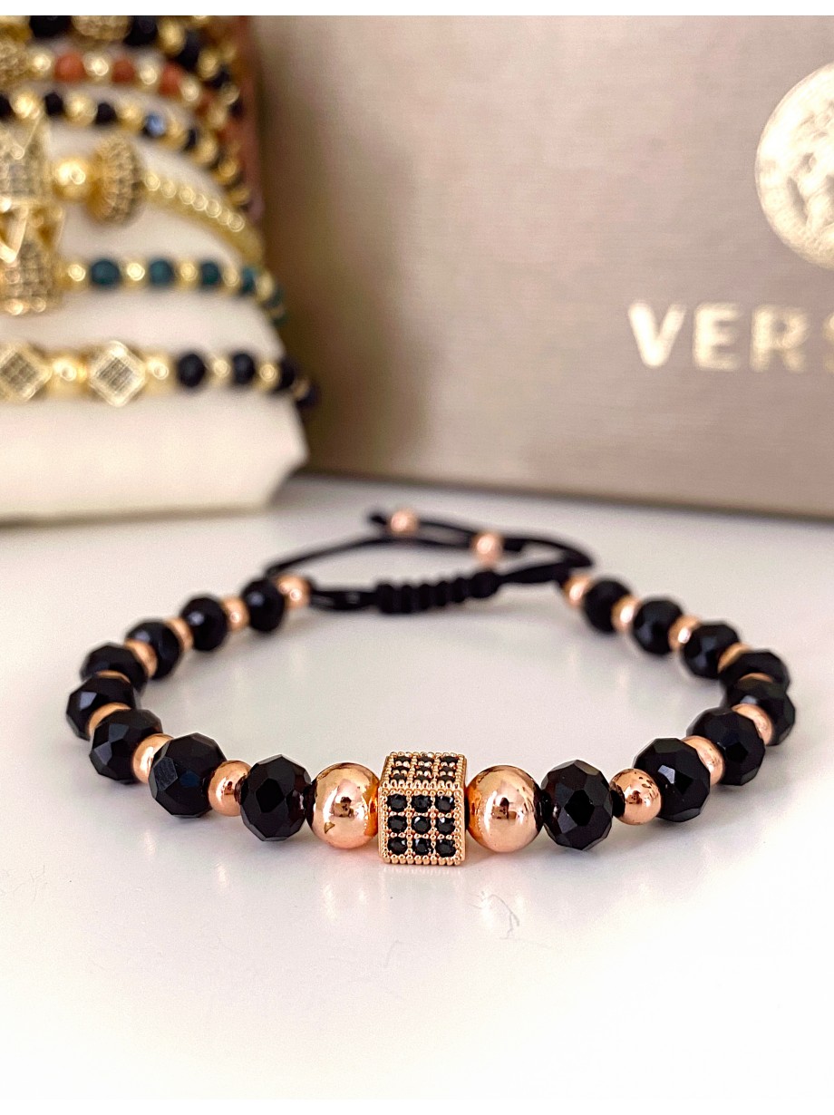Bratara dama model deosebit cu margele negre si patrat cu pietricele negre