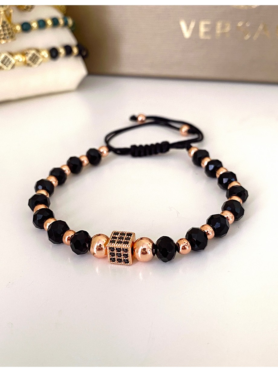 Bratara dama model deosebit cu margele negre si patrat cu pietricele negre