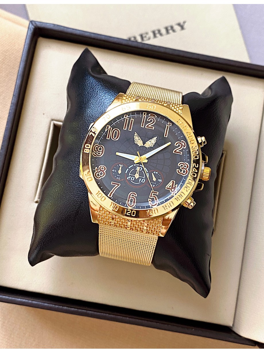 Ceas barbat auriu cu bratara metalica si cadran negru