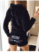 Compleu dama plusat negru compus din trei piese cu model HK minunat pufos