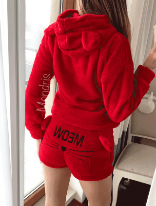 Compleu dama plusat rosu compus din trei piese cu model HK minunat pufos