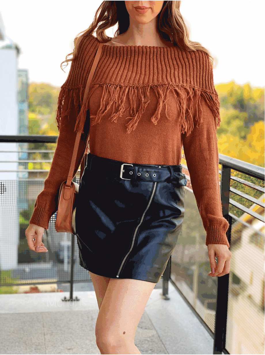 Pulover dama ieftin din tricot maro cu guler larg si franjuri