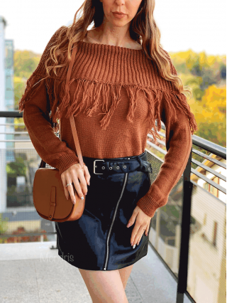 Pulover dama ieftin din tricot maro cu guler larg si franjuri