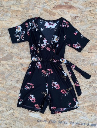 Salopeta dama casual de vara confortabila neagra cu imprimeu floral