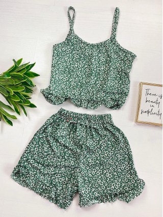 Pijama dama verde ieftina scurta cu maieu cu volanase si imprimeu musetel