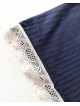 Pijama dama scurta bleumarin cu maieu si cu dantela fina alba Pijama dama scurta bleumarin cu maieu si cu dantela fina alba