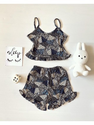 Pijama dama ieftina scurta cu maieu cu volanase si imprimeu Geo Blue