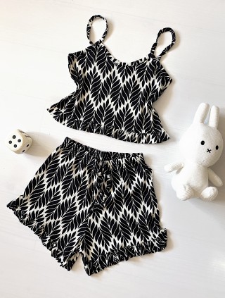 Pijama dama ieftina scurta cu maieu cu volanase si imprimeu negru cu alb Leaf