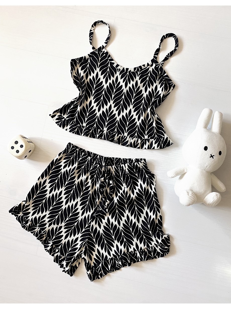 Pijama dama ieftina scurta cu maieu cu volanase si imprimeu negru cu alb Leaf