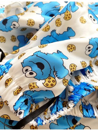 Pijama dama ieftina cu aspect satinat cu maieu si pantaloni scurti cu imprimeu Cookie Albastru - Pofta de Dulce