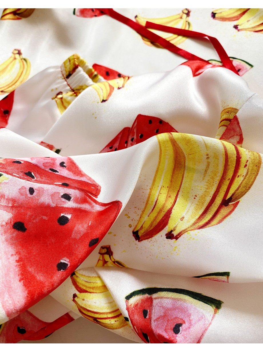 Pijama dama ieftina cu aspect satinat cu maieu si pantaloni scurti cu imprimeu Banana si Pepene rosu - Sanatos si Bun