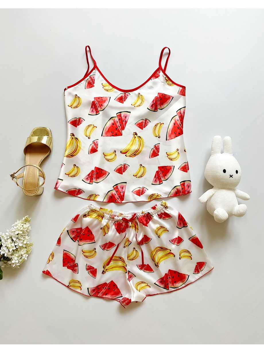 Pijama dama ieftina cu aspect satinat cu maieu si pantaloni scurti cu imprimeu Banana si Pepene rosu - Sanatos si Bun