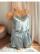 Pijama Dama ieftina cu aspect satinat formata din maieu cu bretele si pantaloni scurti cu dantela vernil 