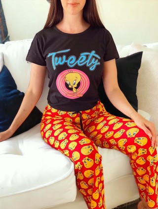 Pijama dama bumbac cu pantaloni lungi rosii si tricou negru cu imprimeu Tweety Joy