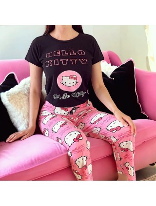 Pijama dama bumbac cu pantaloni lungi roz si tricou negru cu imprimeu Hello Kitty 