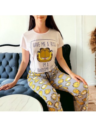 Pijama dama lunga cu pantaloni lungi si tricou cu imprimeu minunat GF Handsome Cat