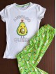 Pijama dama ieftina din bumbac cu pantaloni lungi verzi si tricou alb cu imprimeu minunat Avocado QUEEN