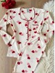 Pijama dama ieftina bumbac pufos lunga cu bluza ivoire si pantaloni lungi ivoire cu imprimeu inimioare rosii