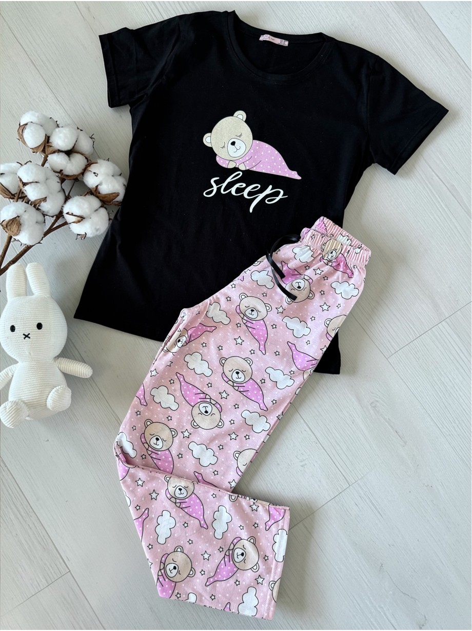 Pijama dama din bumbac cu pantaloni lungi roz si tricou negru cu imprimeu SLEEP ursulet