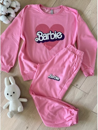 Pijama dama din bumbac (poate fi purtat si ca trening) cu pantaloni 3/4 si bluza roz cu imprimeu BARBIE heart