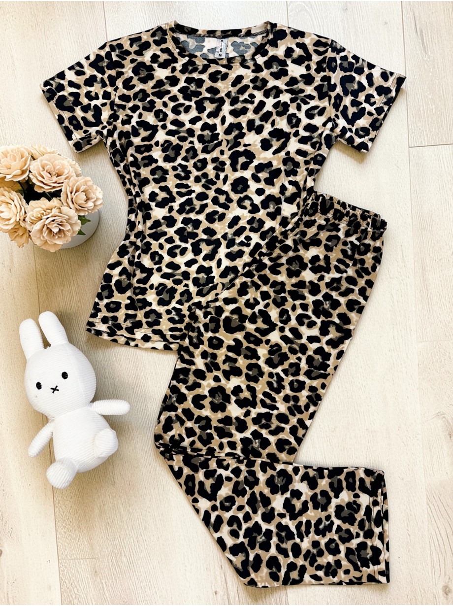 Pijama dama bumbac ieftina cu pantaloni lungi si tricou cu imprimeu animal print
