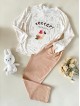Pijama dama din bumbac ieftina cu pantaloni bej si bluza lunga cu imprimeu OITE funny