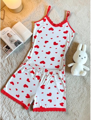 Pijama dama din bumbac alba super draguta cu maieu si pantaloni scurti cu dantela si imprimeu inimioare