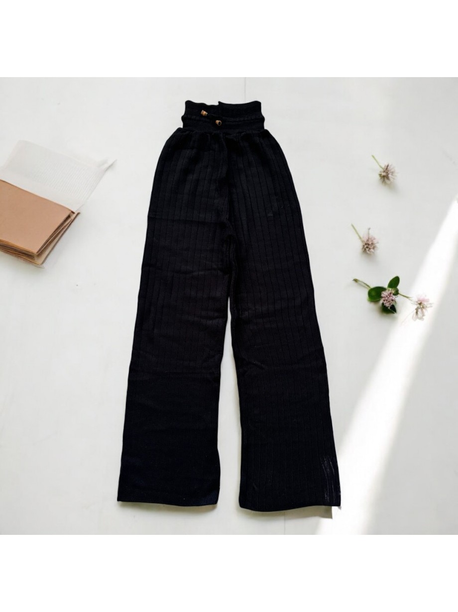Pantaloni dama din tricot GROS negri cu snur in talie