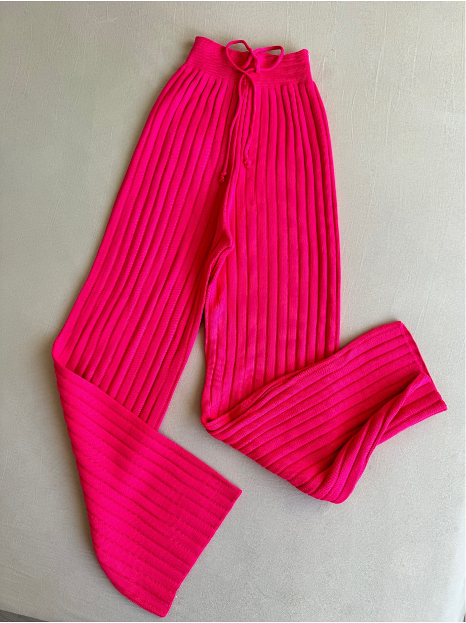 Pantaloni dama din tricot GROS roz NEON cu snur in talie