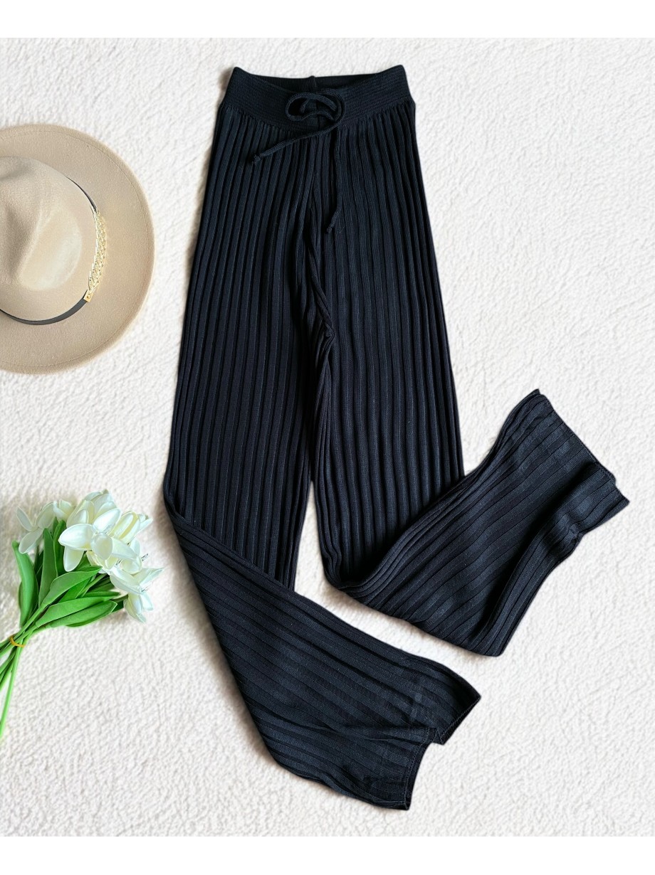 Pantaloni dama din tricot SUBTIRE negri cu snur in talie