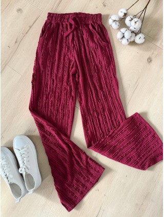 Pantaloni dama din bumbac visiniu cu aspect creponat foarte versatili