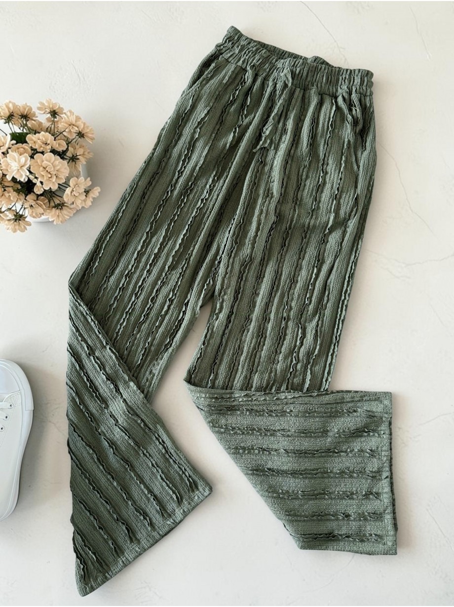 Pantaloni dama din bumbac khaki cu aspect creponat foarte versatili