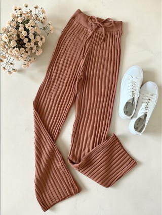 Pantaloni dama din tricot SUBTIRE maro caramiziu cu snur in talie