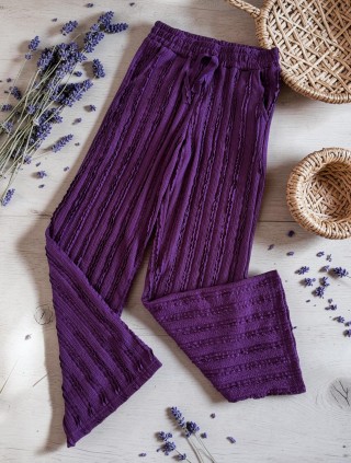 Pantaloni dama din bumbac mov cu aspect creponat foarte versatili