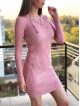 Rochie ieftina de zi din tricot roz cu snur la gat