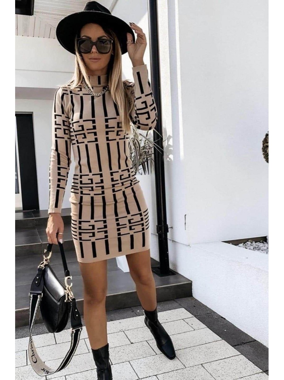  Rochie casual de zi din tricot bej cu maneca lunga si imprimeu linii Craciun