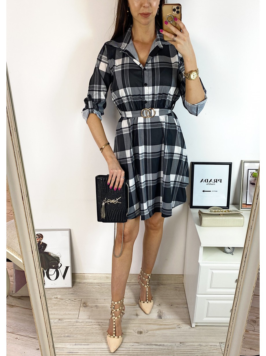 Rochie de zi ieftina neagra cu imprimeu carouri si accesoriu in talie