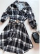 Rochie de zi ieftina neagra cu imprimeu carouri si accesoriu in talie