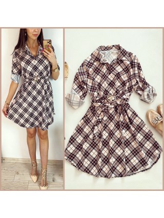 Rochie de zi ieftina alba cu imprimeu linii si accesoriu in talie