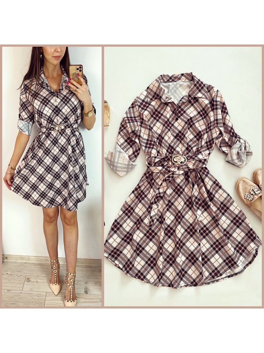 Rochie de zi ieftina alba cu imprimeu linii si accesoriu in talie Rochie de zi ieftina alba cu imprimeu linii si accesoriu in talie