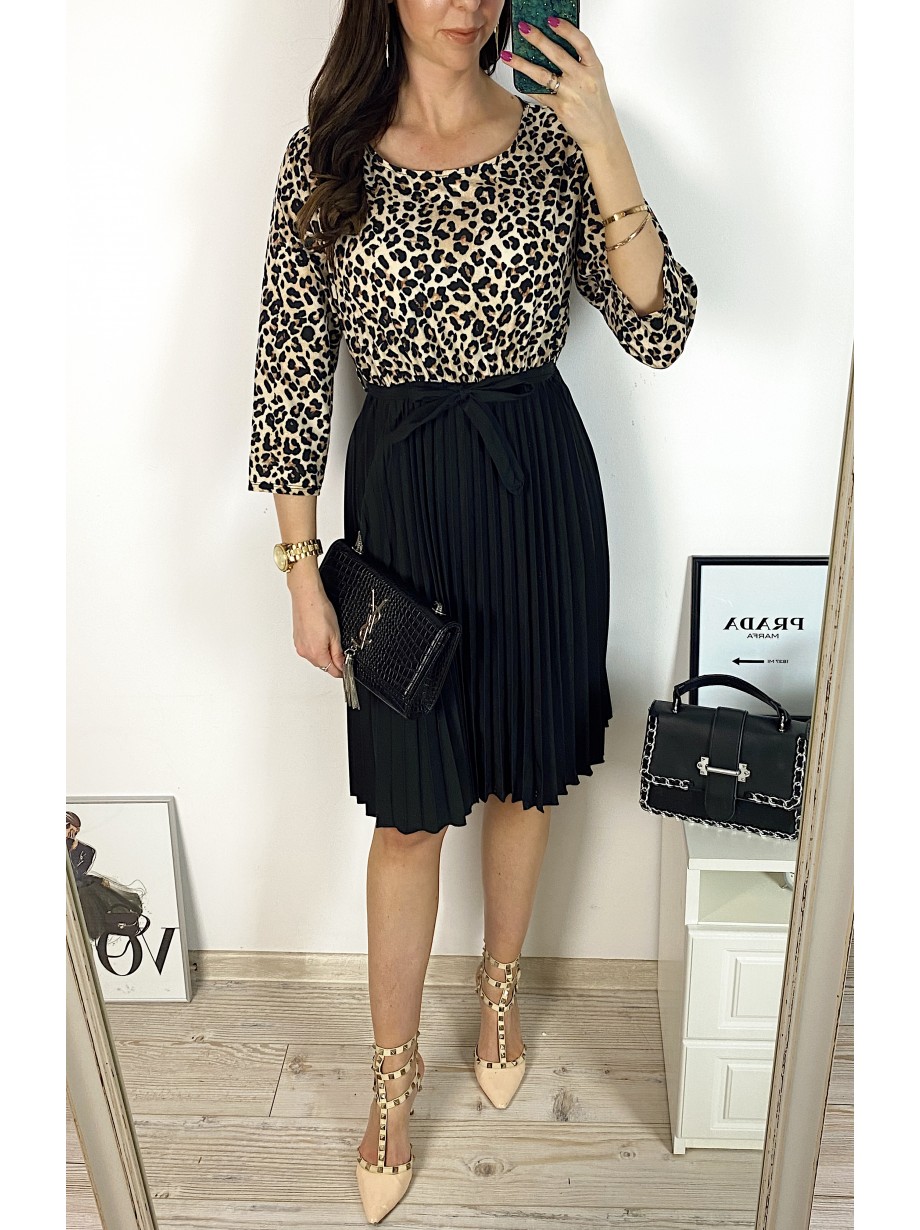 Rochie dama eleganta midi neagra cu pliuri si imprimeu animal print Half