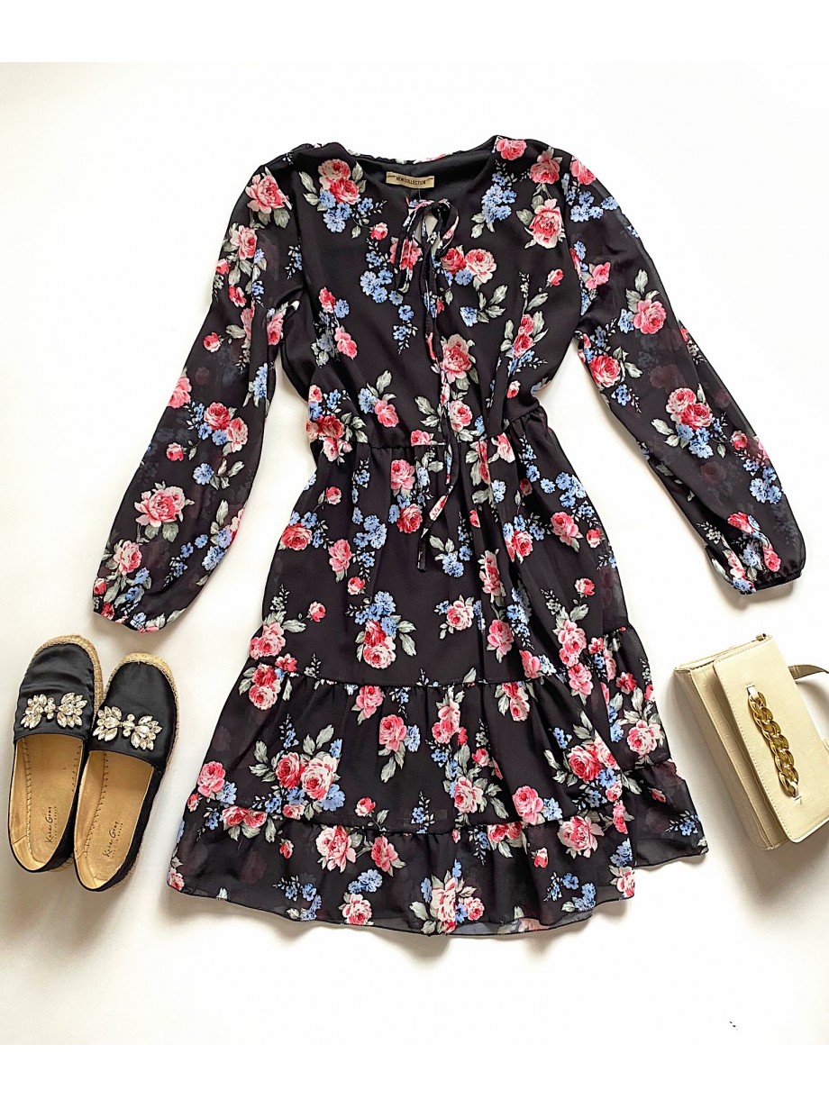 Rochie eleganta scurta neagra cu volanase, maneci lungi si flori mici