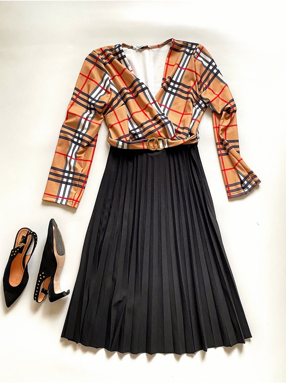 Rochie dama eleganta midi neagra cu pliuri si imprimeu carouri portocaliu Half 