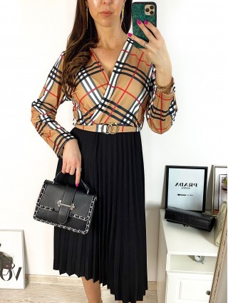 Rochie dama eleganta midi neagra cu pliuri si imprimeu carouri portocaliu Half 