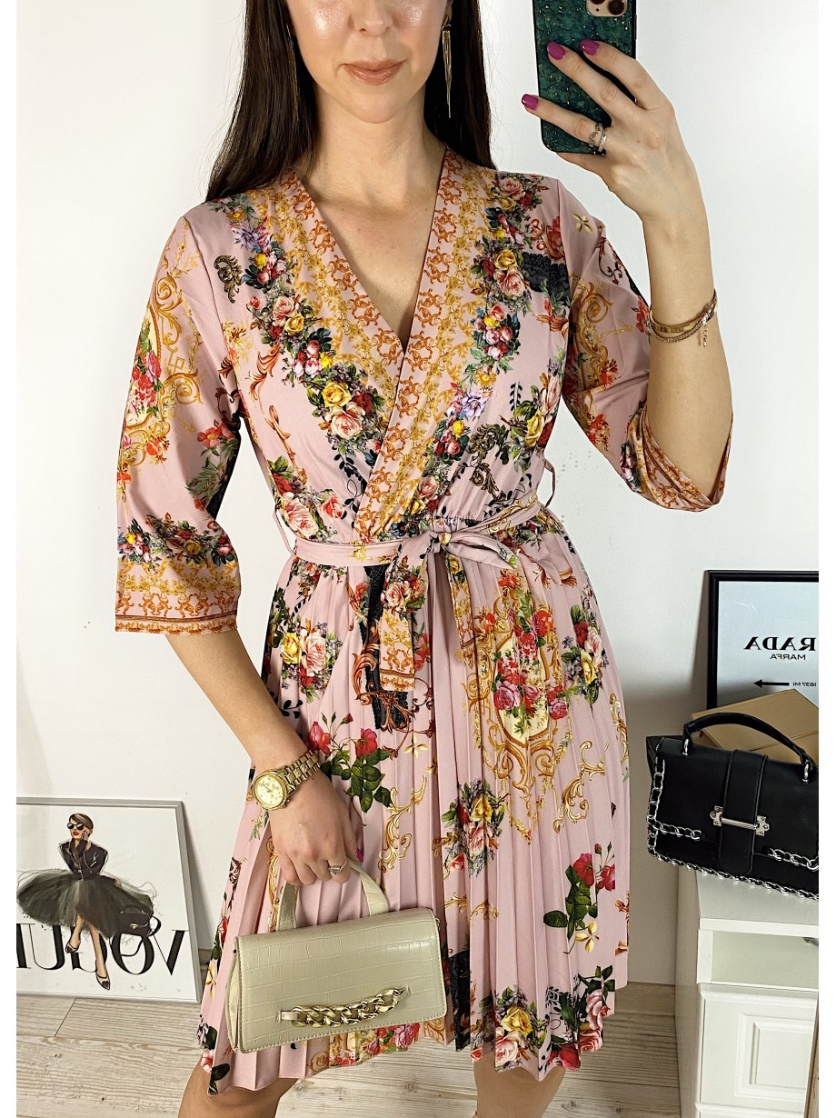 Rochie dama roz de zi midi cu pliuri si imprimeu flori vintage