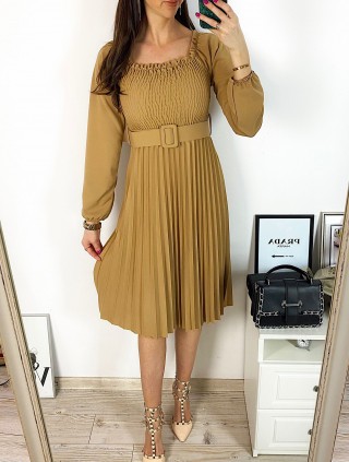 Rochie dama eleganta midi maro cu pliuri si curea in talie