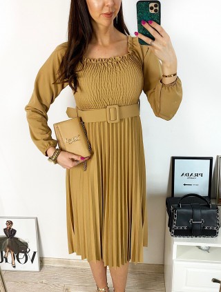 Rochie dama eleganta midi maro cu pliuri si curea in talie