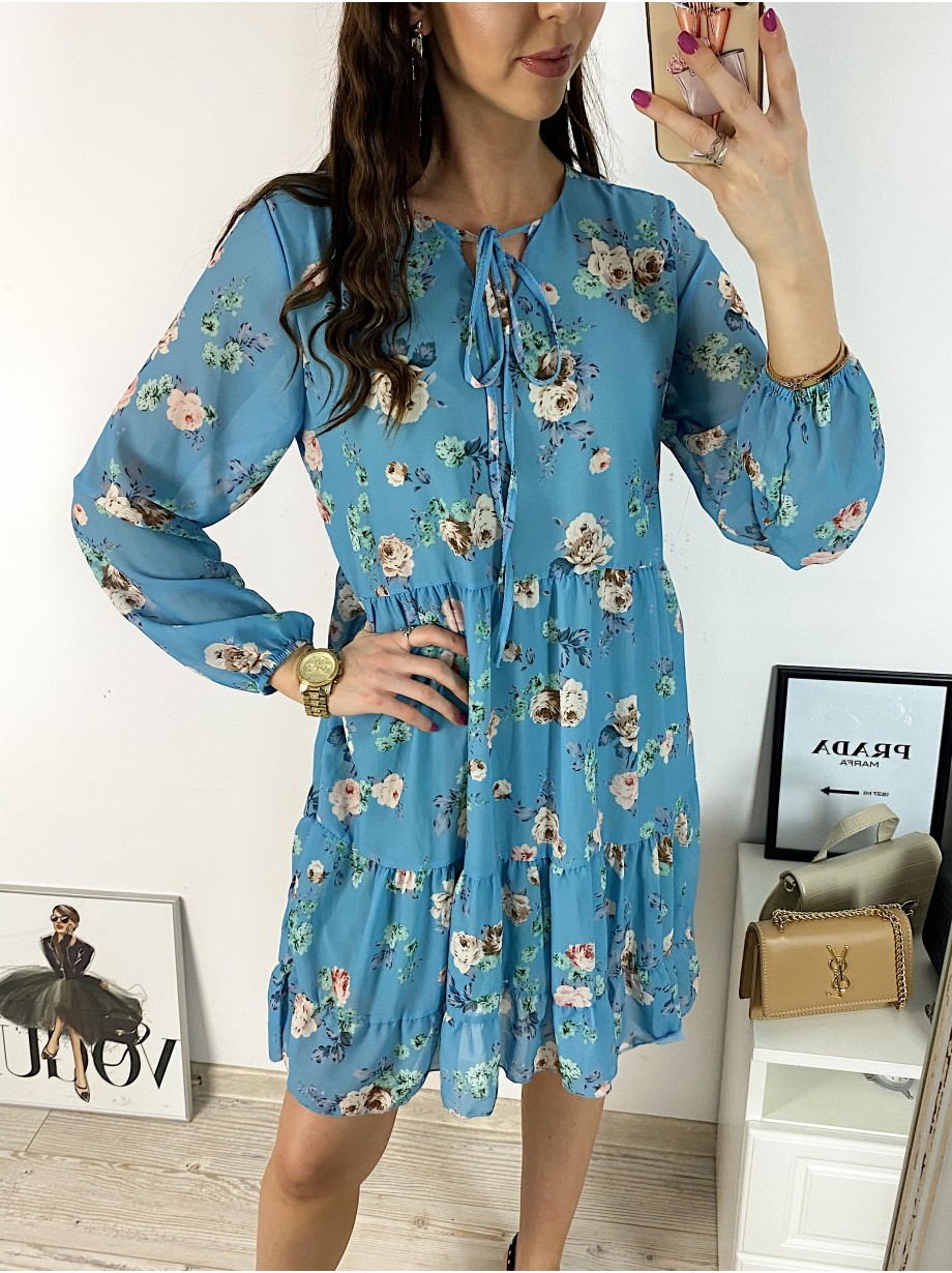 Rochie eleganta scurta albastra cu volanase, maneci lungi si flori mici