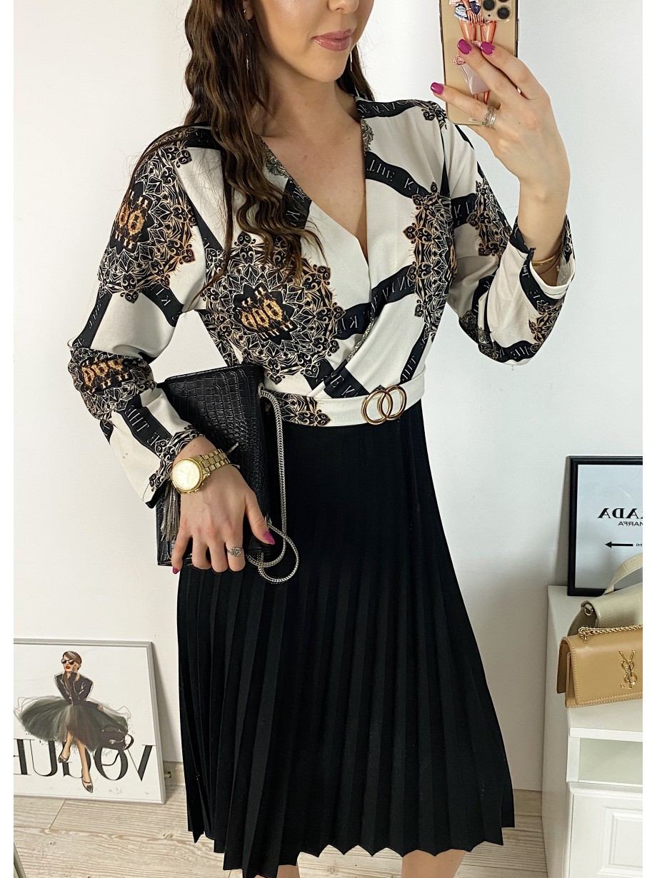 Rochie dama eleganta midi neagra cu pliuri si imprimeu mandala Half